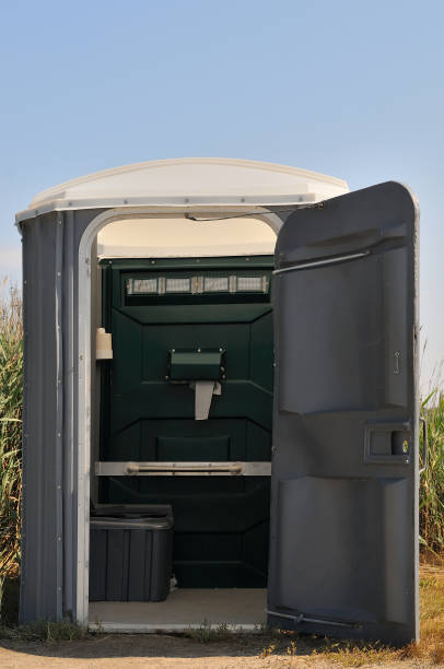 Best Portable restroom solutions  in Farmington, NM